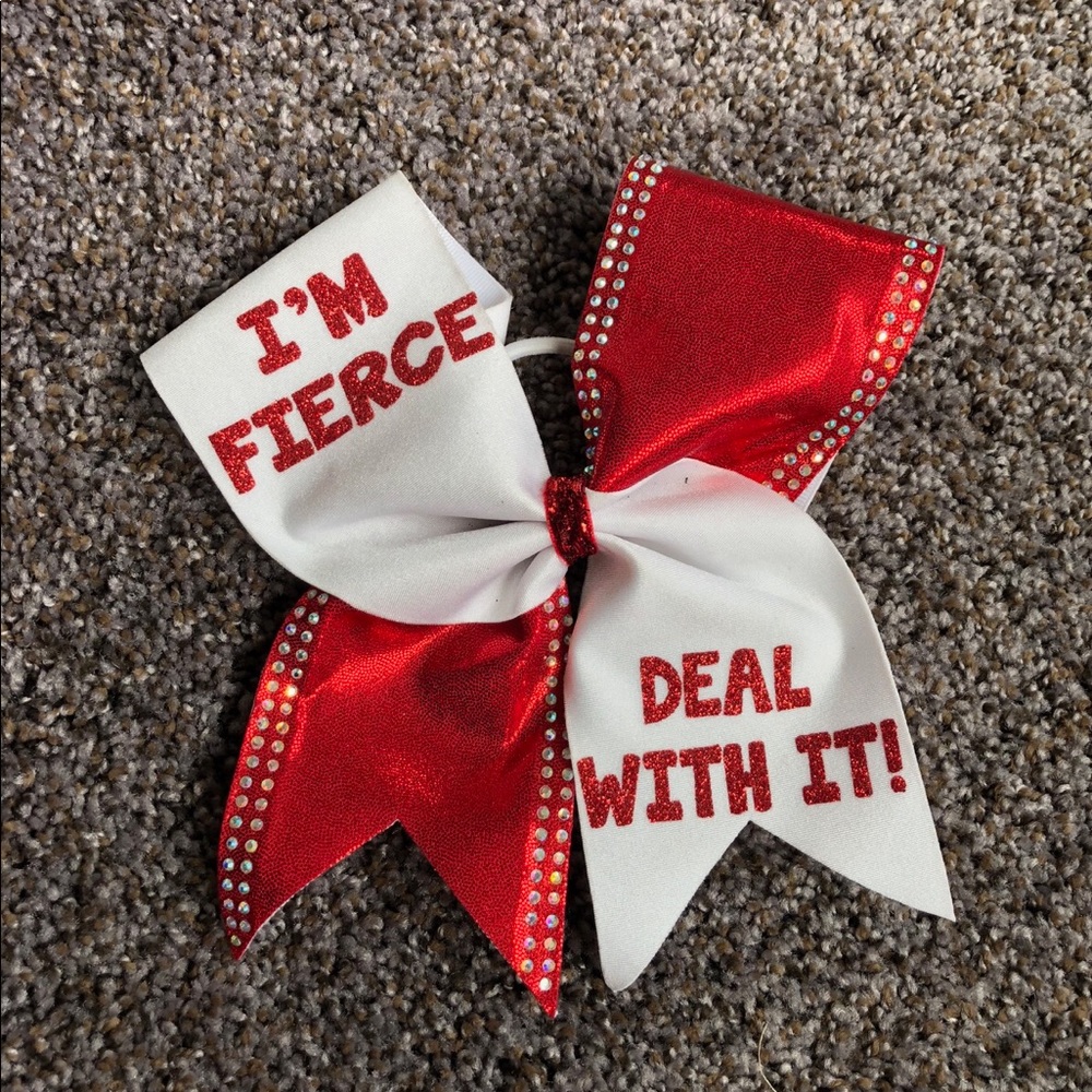 Cheer bow